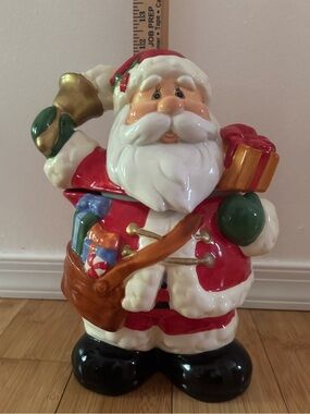 Festive Santa Ceramic Cookie Jar - Red & White Holiday Kitchen Storage